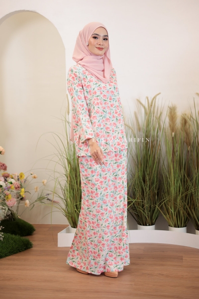 Embun Kurung In Rose Tulip